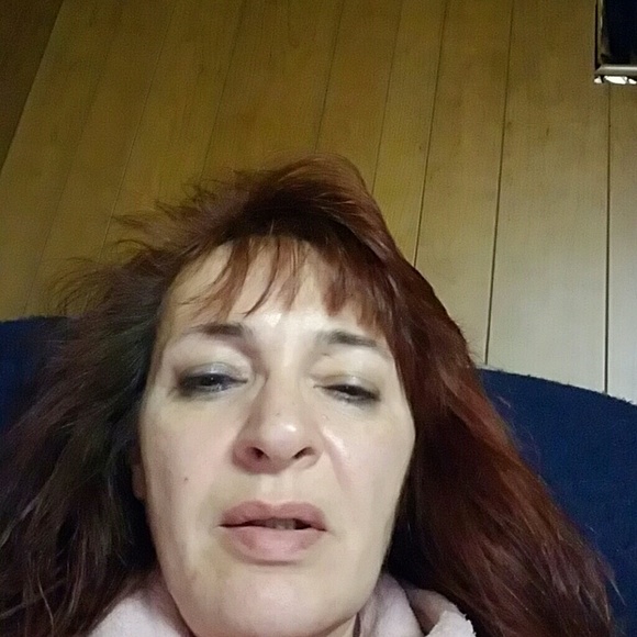 Profile Picture of Dorothy Heinzelman (@dot_munoz) on Poshmark