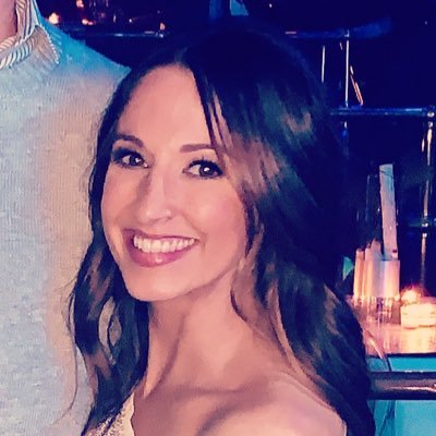 Profile Picture of Haley Pullman (@HaleyPullman) on Twitter