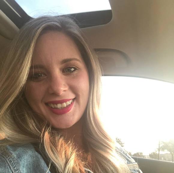 Profile Picture of Courtney Danowski (@cdanowski) on Poshmark