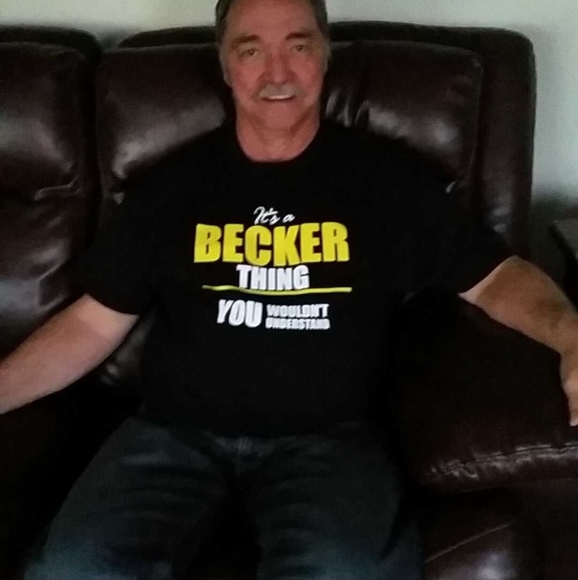 Profile Picture of Dave Becker (@kydave76) on Poshmark