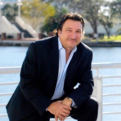 Profile Picture of Mike Laky (@LakyMike) on Twitter