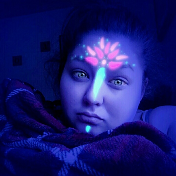 Profile Picture of Cassandra Padilla (@mieamommy) on Poshmark