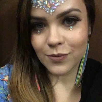 Profile Picture of Amanda Lopes (@aamlopes) on Twitter
