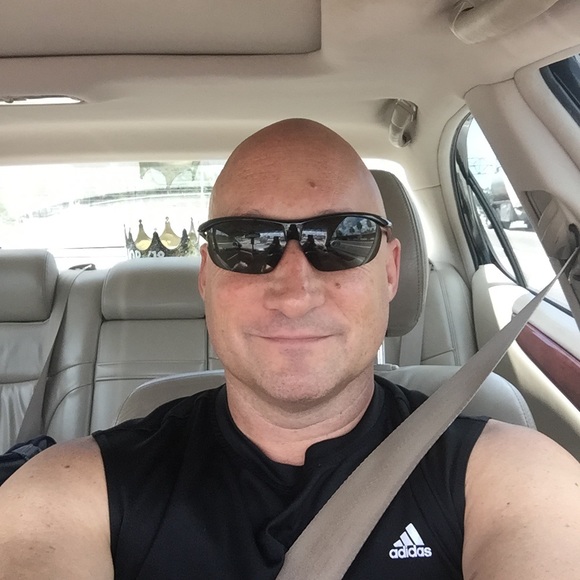 Profile Picture of Steve Egan (@segan65) on Poshmark