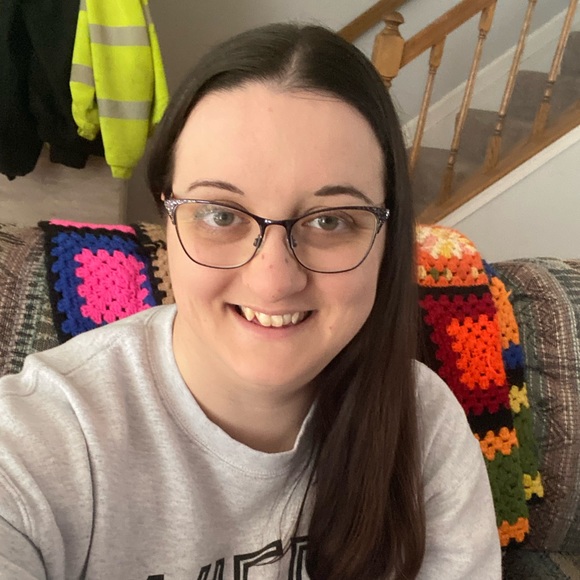 Profile Picture of Justine Duffy (@jduffy2921) on Poshmark
