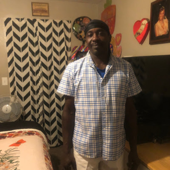 Profile Picture of Brian Bright (@brianbright567) on Poshmark