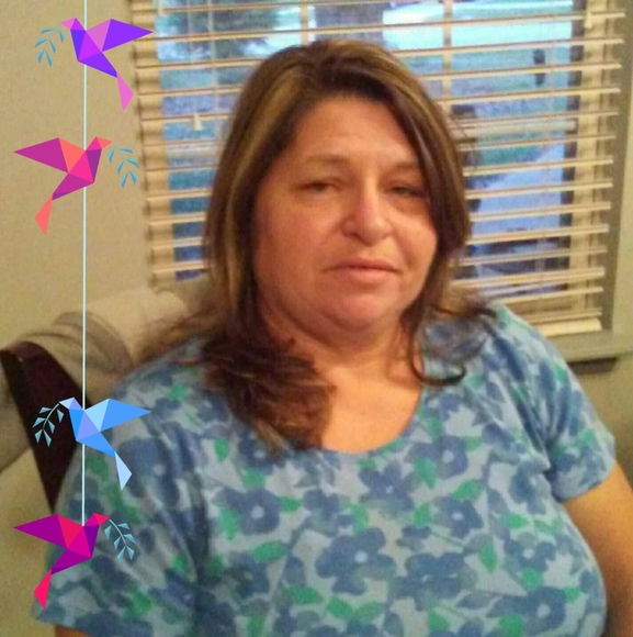 Profile Picture of Bonnie Knose (@bonnieknose) on Poshmark