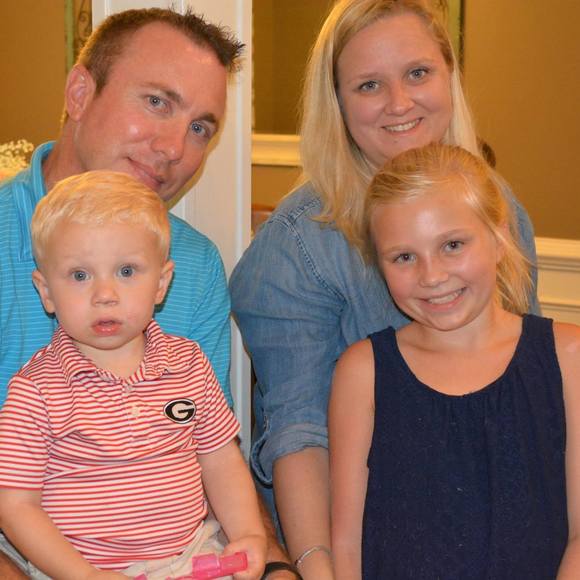 Profile Picture of Angela Hooks (@onespoiled) on Poshmark