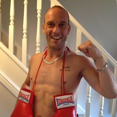 Profile Picture of Justin Stevenson (@JutyBlaze) on Twitter