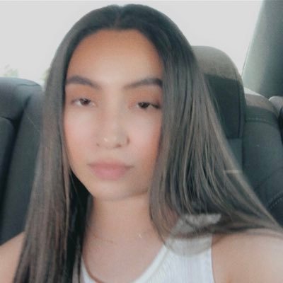 Profile Picture of M. (@minervaolvera) on Twitter