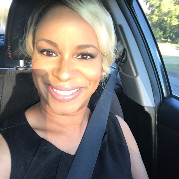 Profile Picture of Keralyn Jacob (@keralyn1984) on Poshmark