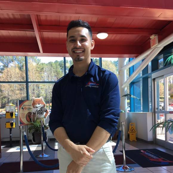 Profile Picture of Daniel Queen-gonzalez (@dqueen323) on Poshmark