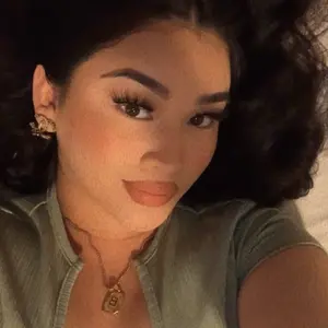 Profile Picture of bryjannelle (@@bryjannelle) on Tiktok