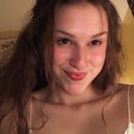 Profile Picture of annie (@annieemalcolm) on Instagram