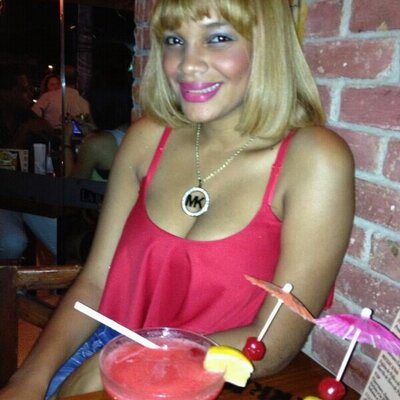 Profile Picture of  ♥ ♥bianca Sierra ♥ ♥ (@biancasierra20) on Twitter