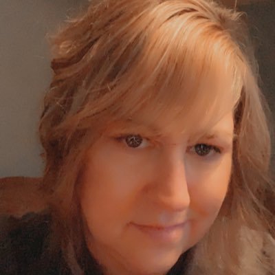 Profile Picture of Jennifer Mcgee (@jenmcgee285) on Twitter