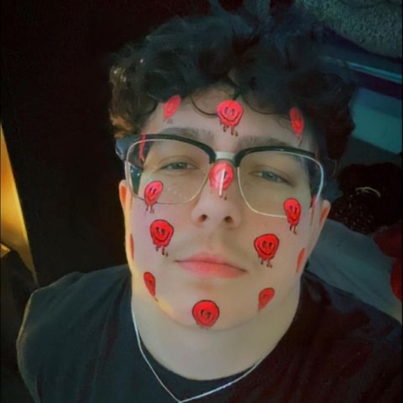 Profile Picture of Aiden Baneky (@aidenbaneky) on Poshmark