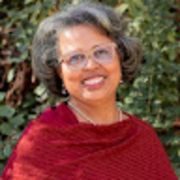 Profile Picture of Loretta Newman (@lorettanewman) on Poshmark