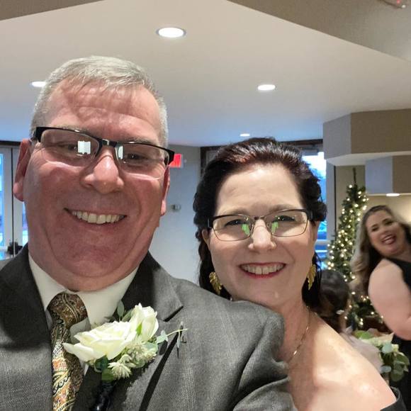 Profile Picture of Jeffry Carper (@carperj7) on Poshmark