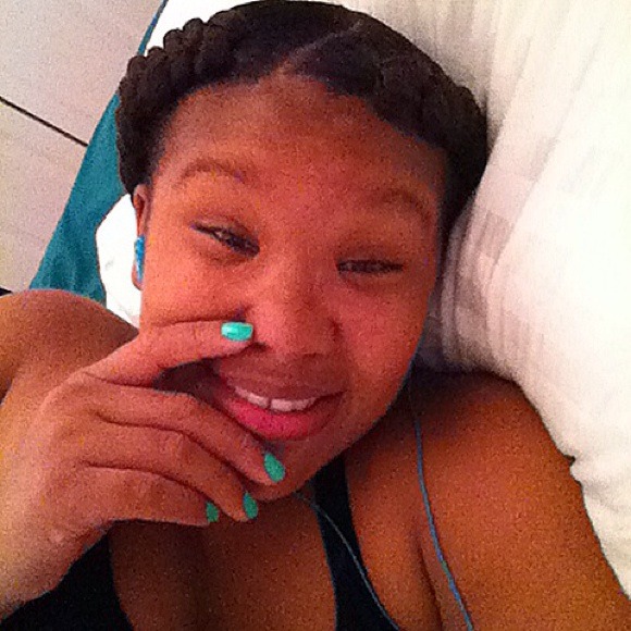 Profile Picture of Cherise Warrington (@shayshay0321) on Poshmark