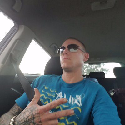 Profile Picture of Josh Applewhite (@josh_applewhite) on Twitter
