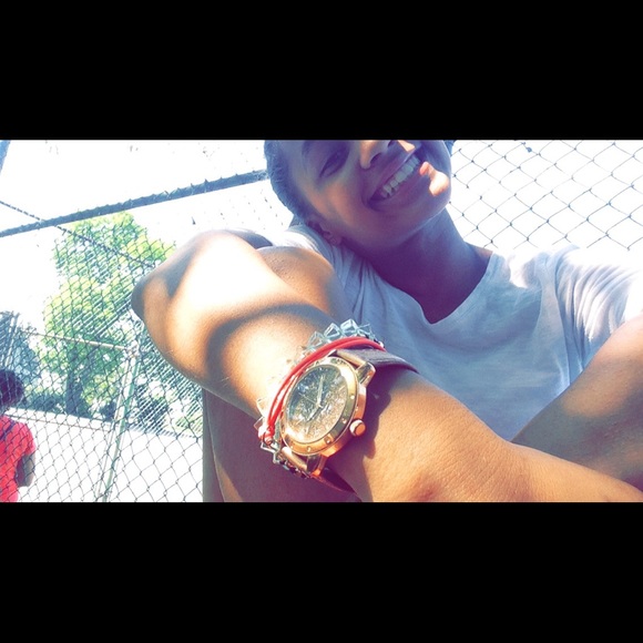 Profile Picture of Marienny Lopez (@marienny_lopez) on Poshmark