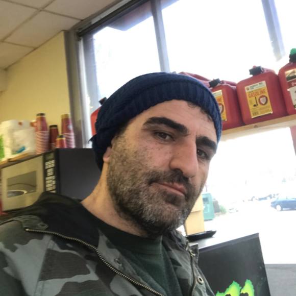 Profile Picture of Yavuz Erdogan (@yavuzerdogan) on Poshmark