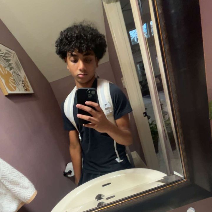 Profile Picture of bhargav (@b2bouncy__) on Tiktok