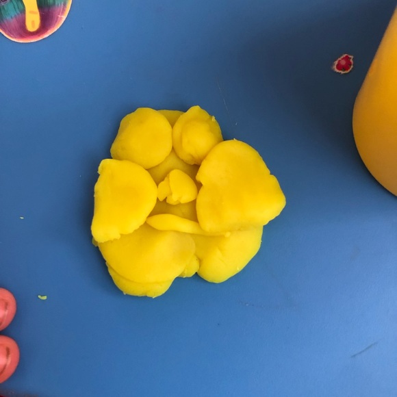 Profile Picture of Robyn Boyce (@rroonwy) on Poshmark