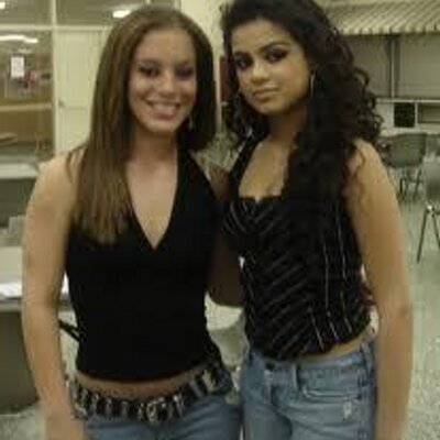 Profile Picture of Crystal McCormack (@Crystal_LoveX3) on Twitter