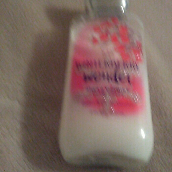 Beatrice Pitterson - Poshmark Profile Picture of Beatrice Pitterson (@arikae) on Poshmark