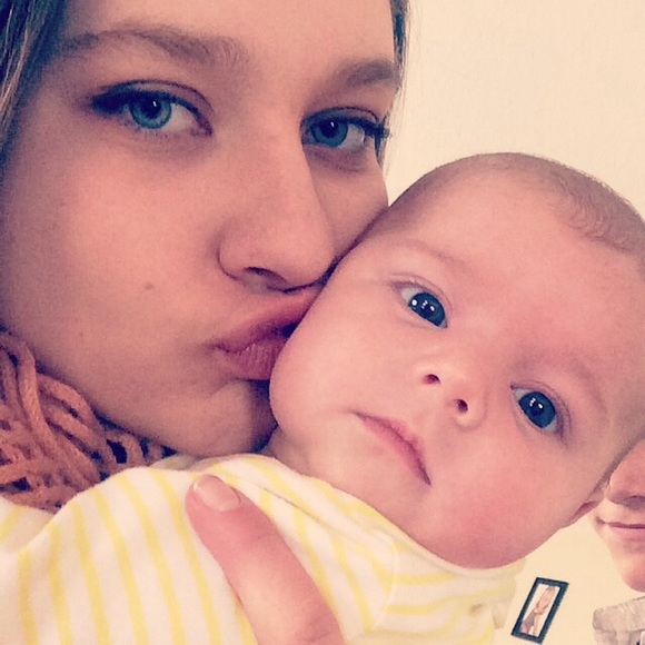 Profile Picture of Jordan Salonek (@josalonek) on Poshmark