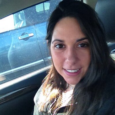 Profile Picture of Amanda Thaler (@ManderineOrange) on Twitter