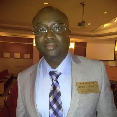 Profile Picture of Robert Joseph (@RobetJosef) on Twitter