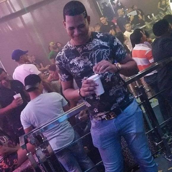 Profile Picture of Wilfredo Reyes (@titao27) on Poshmark