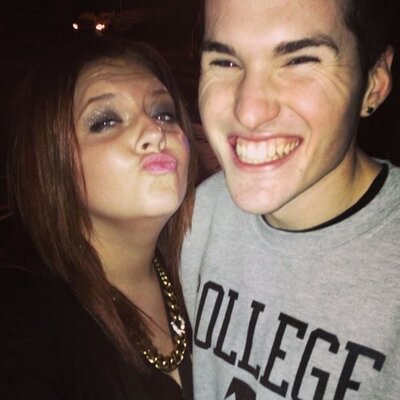 Profile Picture of Nick Wakefield (@HeyItsNickW) on Twitter