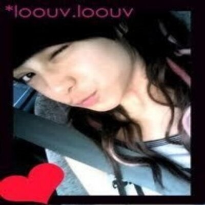 Profile Picture of Mackenzie Robbins (@mackenzietwoce) on Twitter