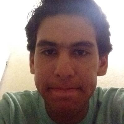 Profile Picture of Charlie Wall (@carlos_muro) on Twitter