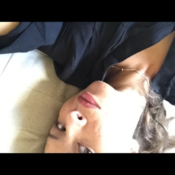 Profile Picture of Victoria Harstad (@harstadv) on Poshmark