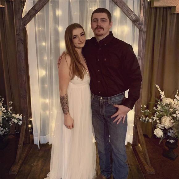 Profile Picture of Devin Clark (@devinclark739) on Poshmark