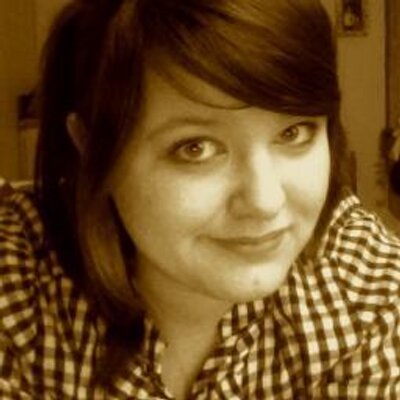 Profile Picture of Elizabeth Williams (@ElizabethCorin) on Twitter