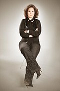 Profile Picture of Elham Shahinon Wikipedia