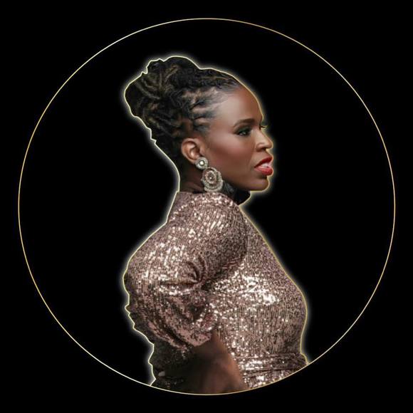 Profile Picture of Tamara Hohn (@brijects) on Poshmark