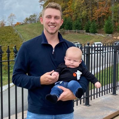 Profile Picture of Andrew (@AndyHolmes__) on Twitter