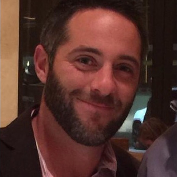 Profile Picture of Edward Loranger (@superjohn86) on Poshmark