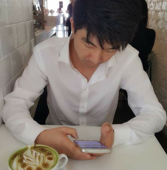 Profile Picture of Yongtae Kwon (@mewtwo805) on Poshmark