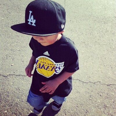 Profile Picture of Sandy (@Sandy_Moses09) on Twitter