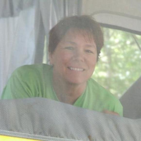 Profile Picture of Brenda Bickel (@brendabickel) on Poshmark