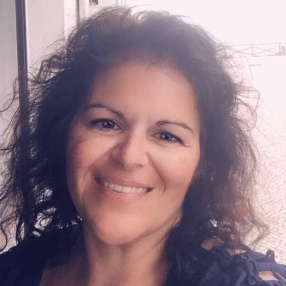 Liz Tivnan - Poshmark Profile Picture of Liz Tivnan (@etbabies5) on Poshmark