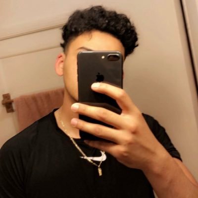 Profile Picture of Bobby🦇 (@bobbysanchez_88) on Twitter